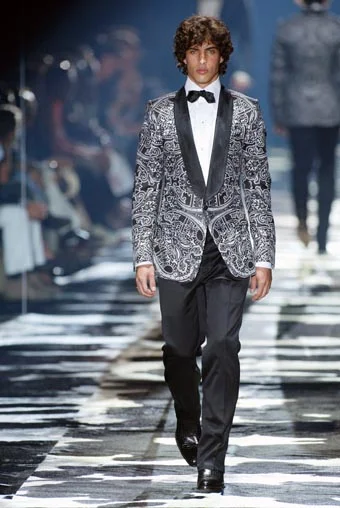 Look 3